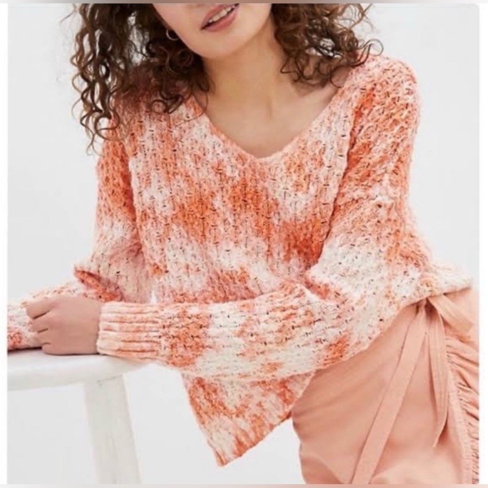Pilcro X Anthropologie V-Neck Sweater in Coral Tie Dye, Size Medium.